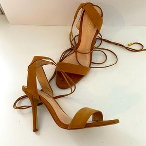 Aldo strappy suede sandals
